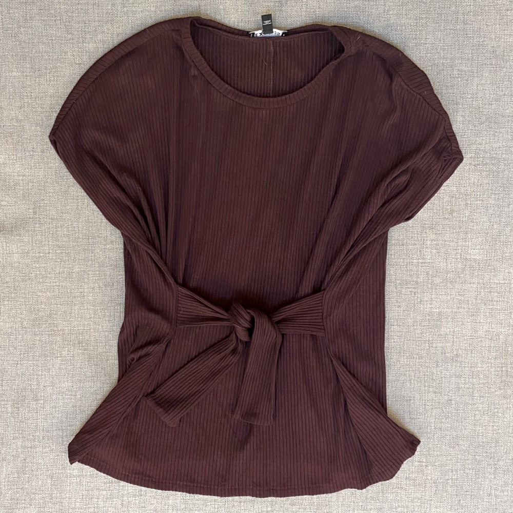 Express brand espresso colored ribbed tee with ties at front or back.